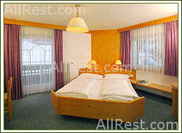 Hotel Sureghes 9